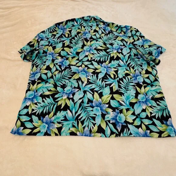 Alia Floral Short Sleeve Button Down Blouse Size 20W - Picture 8 of 10